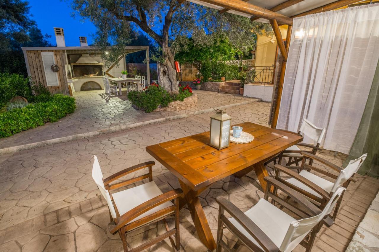 Averta Apartments Lefkada City Ngoại thất bức ảnh