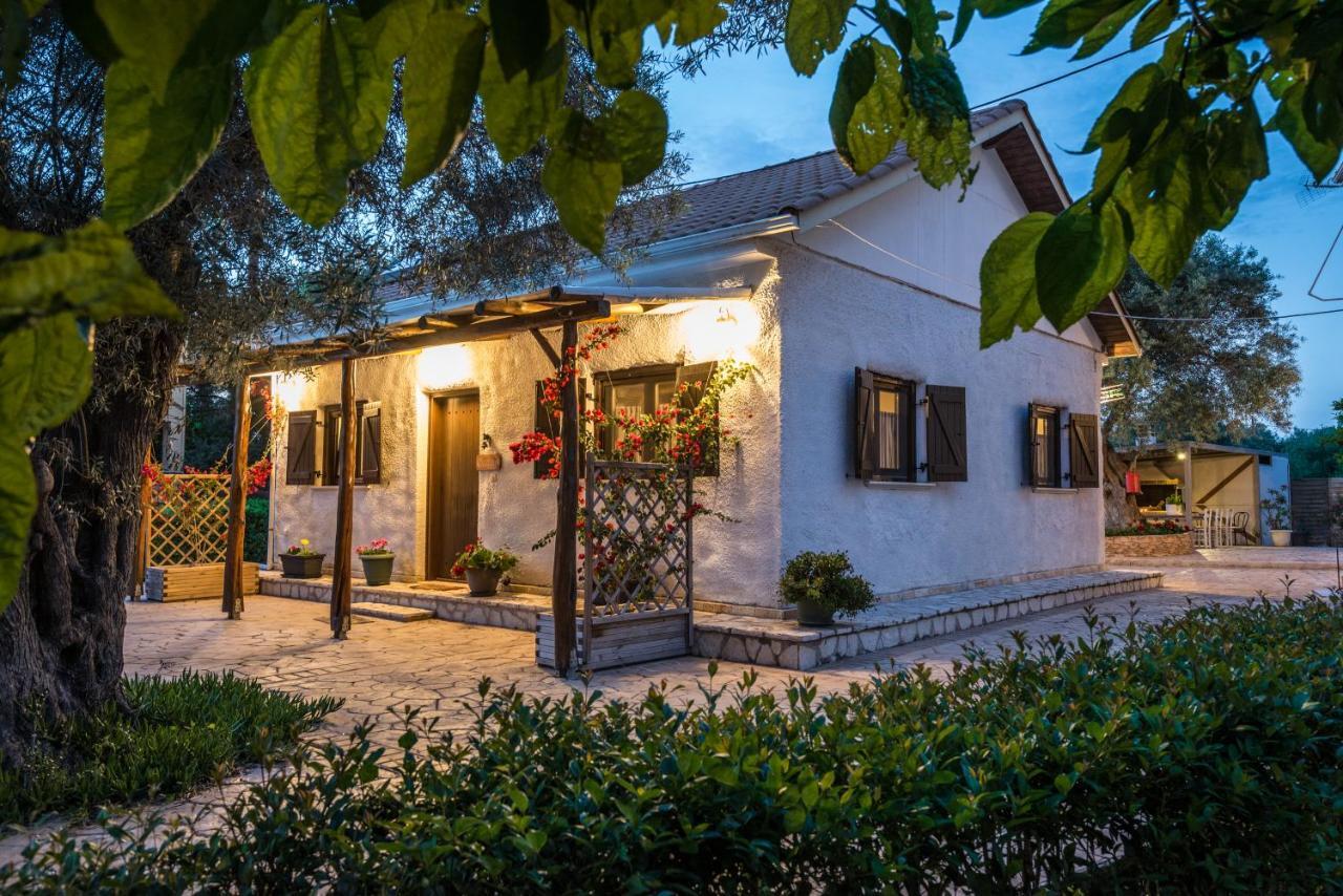 Averta Apartments Lefkada City Ngoại thất bức ảnh